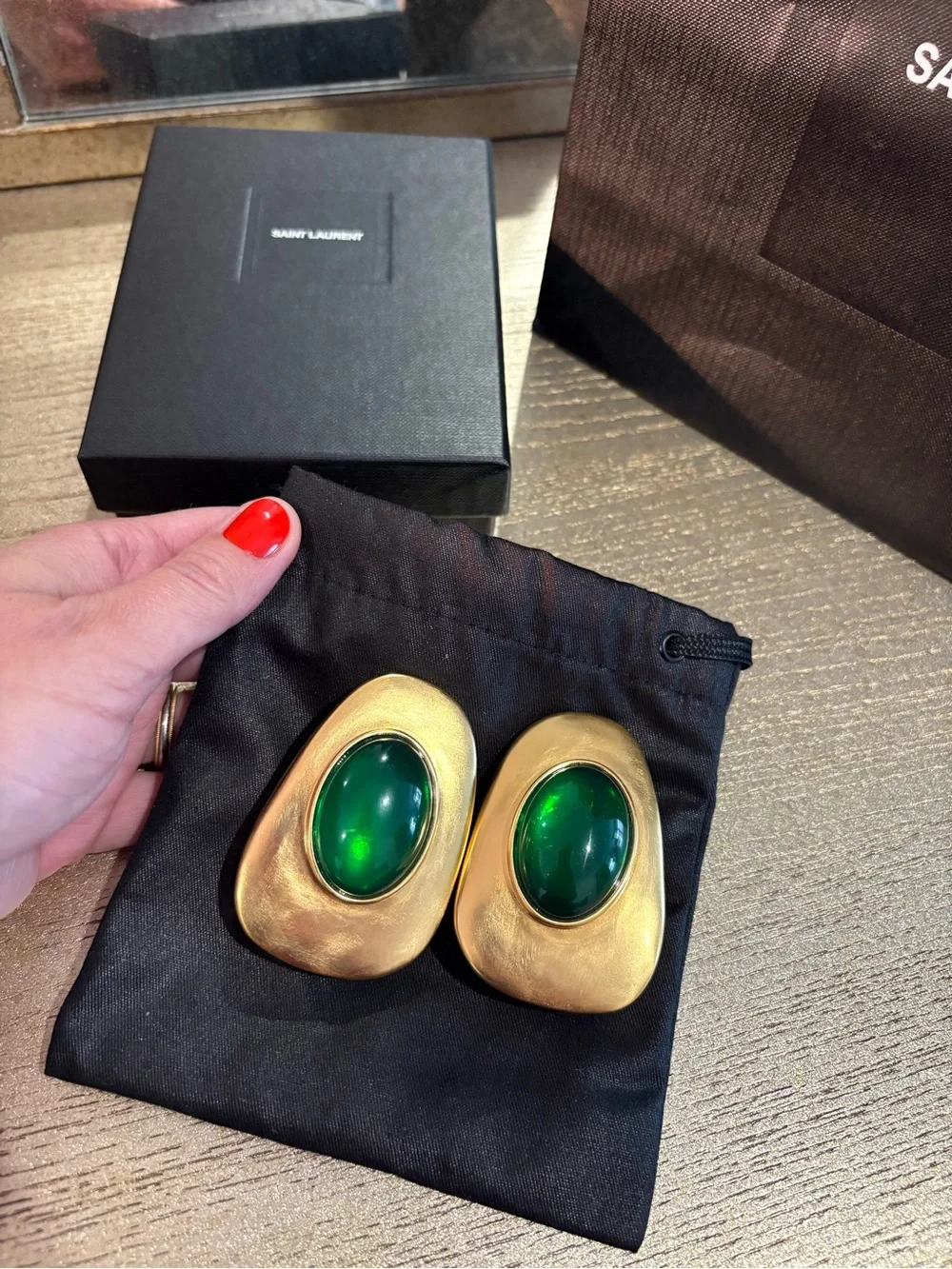 SAINT LAURENT Cabochon Clip-On Earrings Gold Tone Metal Green Resin Gemstone - Picture 14 of 16
